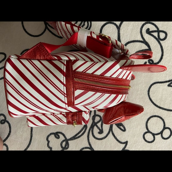 LISTING IS SOLD NOT AVAILABLE - Picture 7 of 7